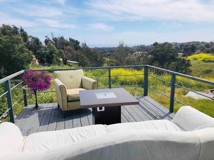 30 Pct Off!! Limited Time! Malibu Charming Getaway With King Bed, Near Beach Екстер'єр фото